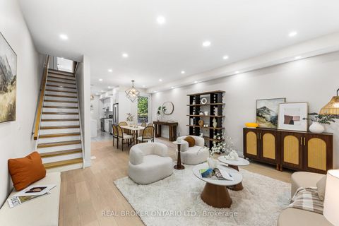Photo 5 at 806 Gladstone Avenue, Junction, Toronto