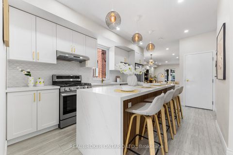 Photo 9 at 806 Gladstone Avenue, Junction, Toronto