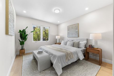 Photo 21 at 806 Gladstone Avenue, Junction, Toronto
