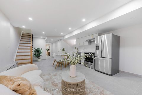 Photo 33 at 806 Gladstone Avenue, Junction, Toronto
