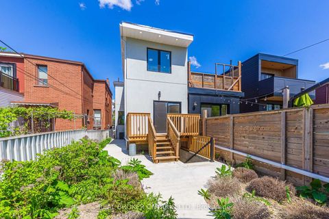 Photo 42 at 806 Gladstone Avenue, Junction, Toronto
