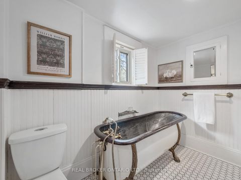 Photo 15 at 170 Cowan Avenue, South Parkdale, Toronto