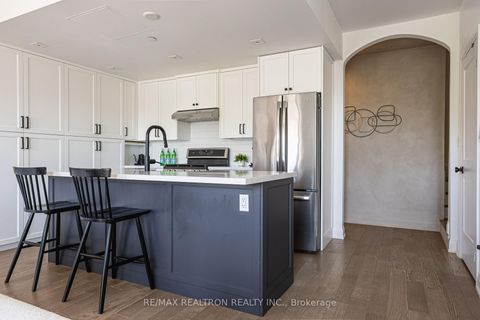 Photo 8 at TH7 - 100 Coxwell Avenue, Coxwell, Toronto