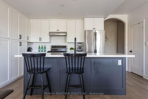 Photo 9 at TH7 - 100 Coxwell Avenue, Coxwell, Toronto