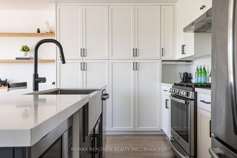 Photo 10 at TH7 - 100 Coxwell Avenue, Coxwell, Toronto