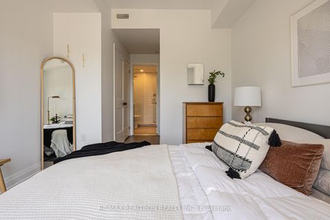 Photo 13 at TH7 - 100 Coxwell Avenue, Coxwell, Toronto