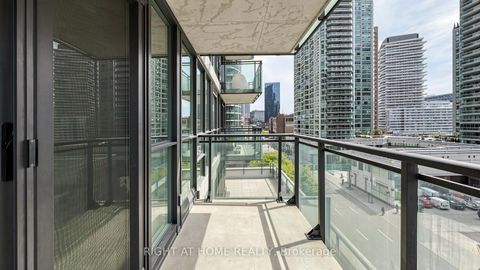 Photo 27 at 609 - 33 Bay Street, Waterfront Communities C1, Toronto