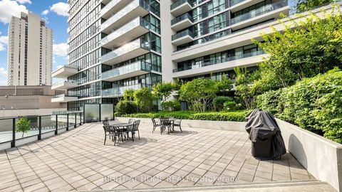 Photo 43 at 609 - 33 Bay Street, Waterfront Communities C1, Toronto