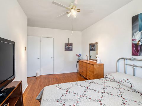 Photo 18 at 7 Medway Crescent, Bendale, Toronto