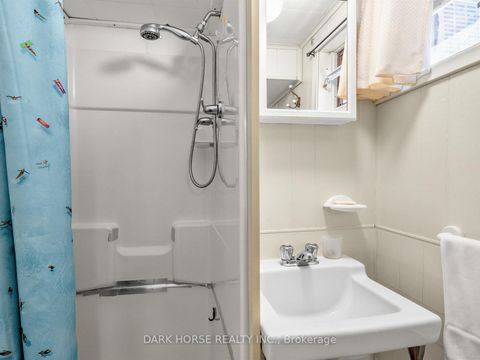 Photo 24 at 7 Medway Crescent, Bendale, Toronto