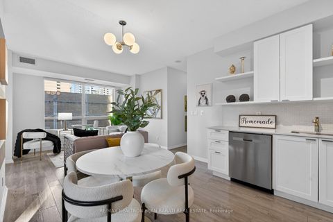 Photo 6 at 618 - 35 Hayden Street, Yonge Corridor, Toronto
