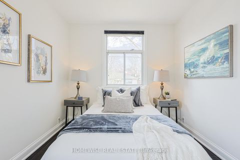 Photo 10 at 159 Alfred Avenue, Willowdale East, Toronto