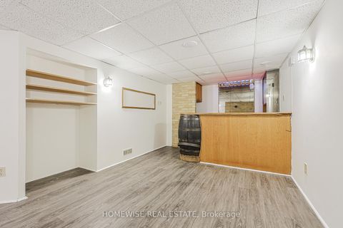 Photo 15 at 159 Alfred Avenue, Willowdale East, Toronto