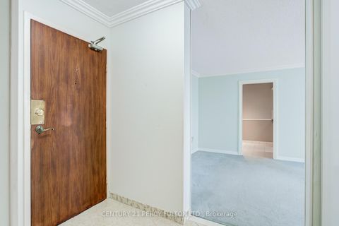 Photo 4 at 608 - 121 Trudelle Street, Eglinton East, Toronto