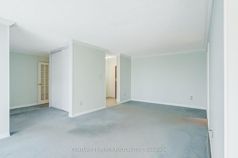 Photo 5 at 608 - 121 Trudelle Street, Eglinton East, Toronto