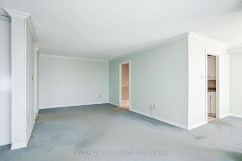 Photo 6 at 608 - 121 Trudelle Street, Eglinton East, Toronto