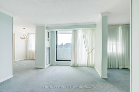 Photo 8 at 608 - 121 Trudelle Street, Eglinton East, Toronto