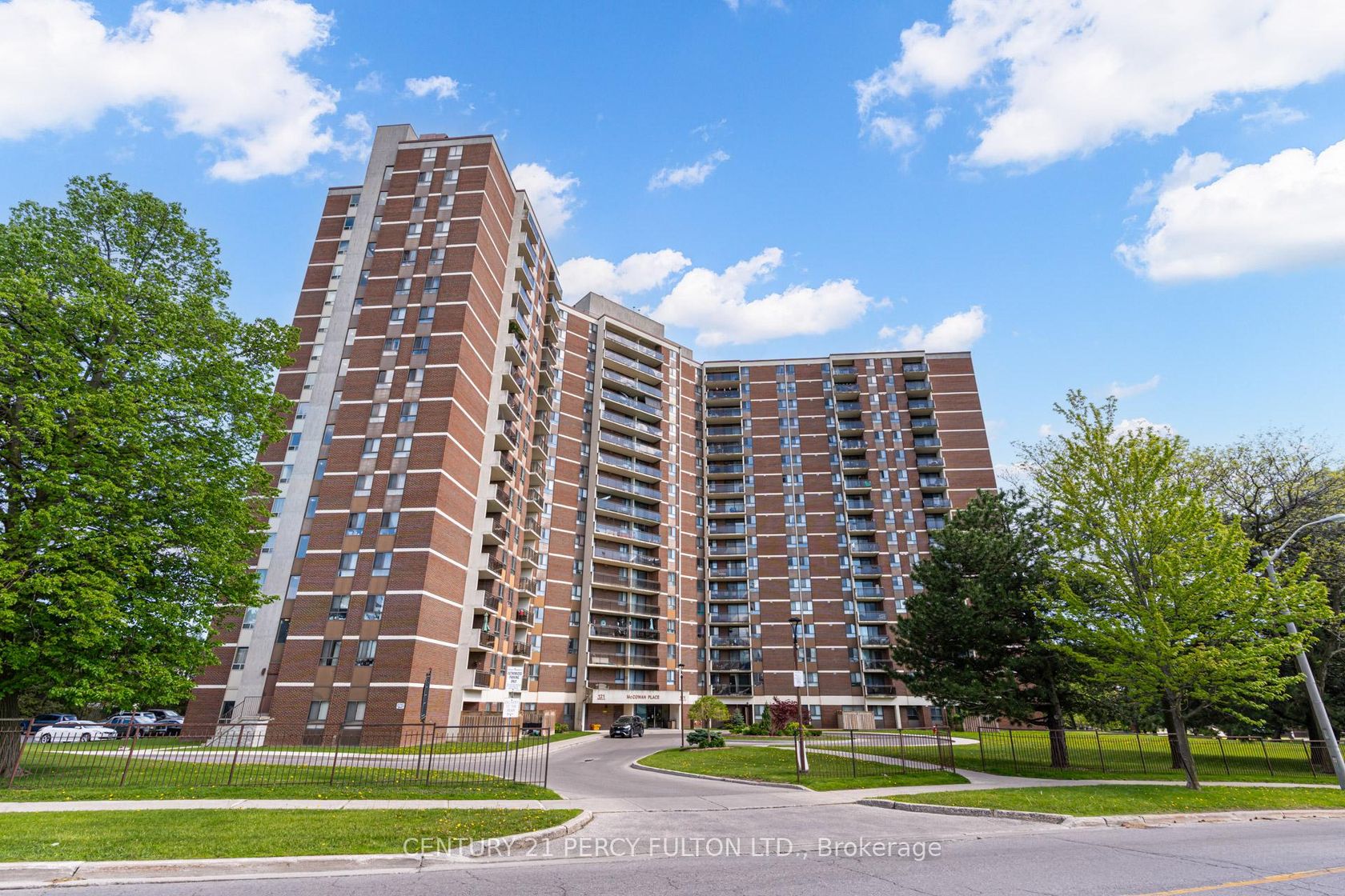 608 - 121 Trudelle Street, Eglinton East, Toronto 