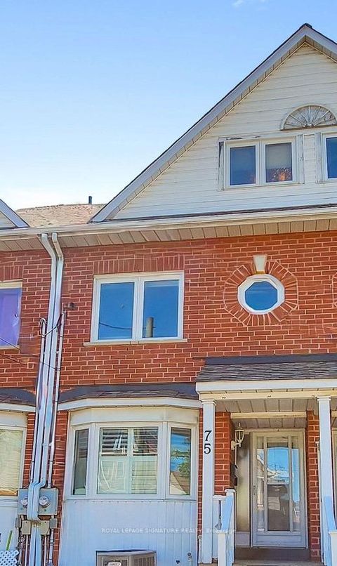 Photo 0 at 75 Doncaster Avenue, Lumsden, Toronto