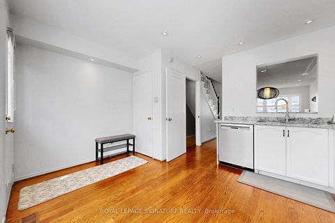 Photo 12 at 75 Doncaster Avenue, Lumsden, Toronto