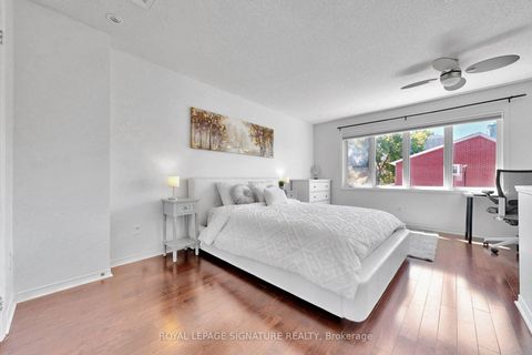 Photo 28 at 75 Doncaster Avenue, Lumsden, Toronto