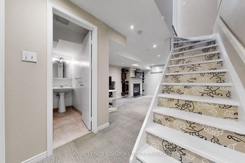 Photo 32 at 75 Doncaster Avenue, Lumsden, Toronto