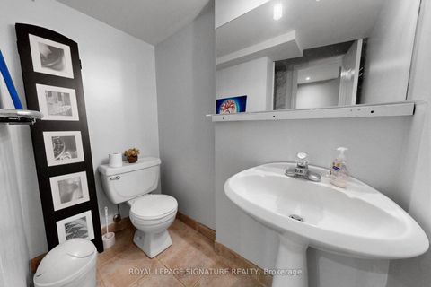 Photo 38 at 75 Doncaster Avenue, Lumsden, Toronto