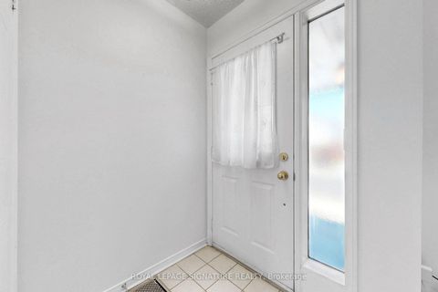 Photo 45 at 75 Doncaster Avenue, Lumsden, Toronto
