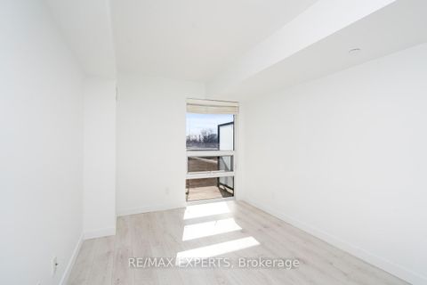 Photo 19 at 416 - 160 Flemington Road, Glen Park, Toronto