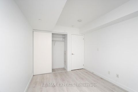 Photo 20 at 416 - 160 Flemington Road, Glen Park, Toronto