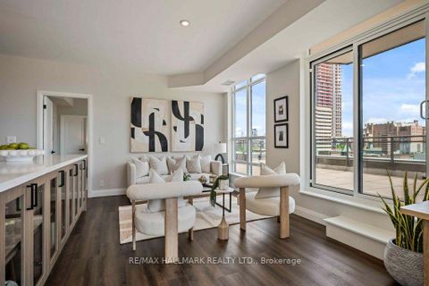 Photo 17 at 810 - 736 Spadina Avenue, University, Toronto