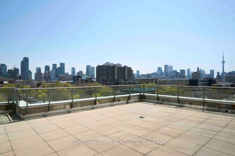 Photo 38 at 810 - 736 Spadina Avenue, University, Toronto
