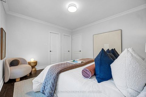 Photo 20 at 104 Waterloo Avenue, Bathurst Manor, Toronto