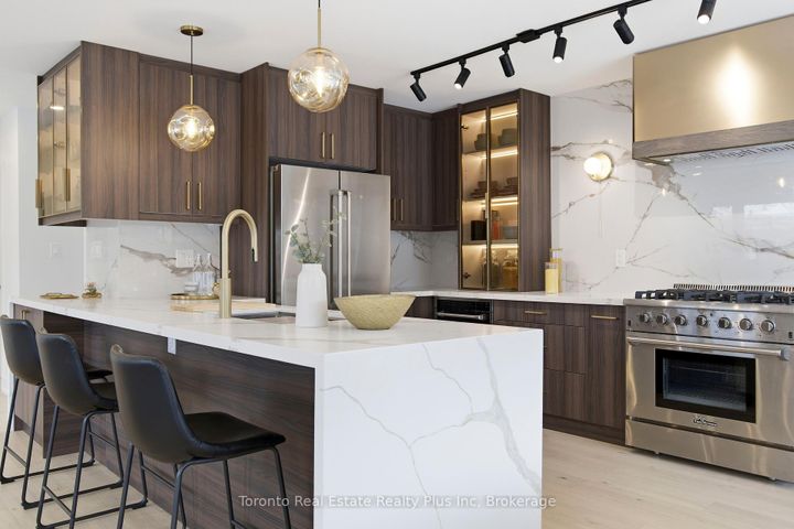 Photo 9 at 3 Blithfield Avenue, Bayview Village, Toronto