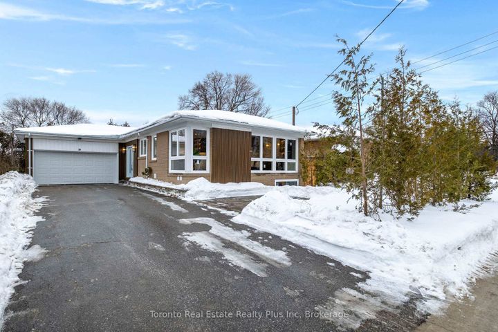 Photo 38 at 3 Blithfield Avenue, Bayview Village, Toronto