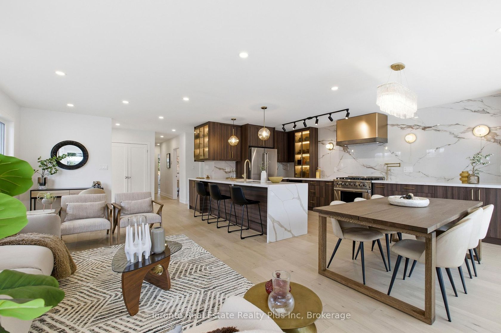 3 Blithfield Avenue, Bayview Village, Toronto 2
