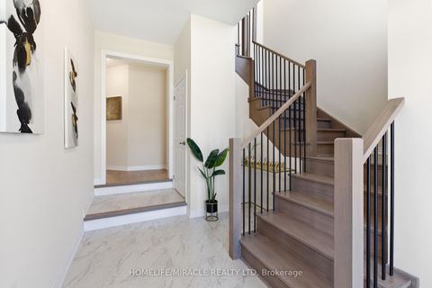 Photo 4 at 86 Belmont Drive, Newcastle, Clarington