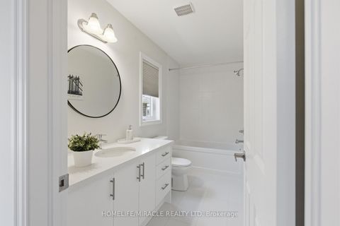 Photo 18 at 86 Belmont Drive, Newcastle, Clarington