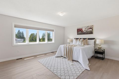 Photo 22 at 86 Belmont Drive, Newcastle, Clarington