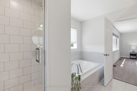 Photo 25 at 86 Belmont Drive, Newcastle, Clarington