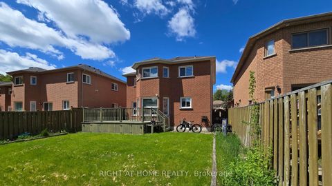Photo 32 at 9 Hania Terrace, Highland Creek, Toronto