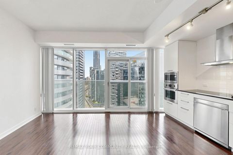 Photo 3 at 3901 - 12 York Street, Waterfront Communities C1, Toronto