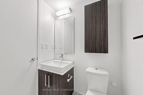 Photo 6 at 3901 - 12 York Street, Waterfront Communities C1, Toronto