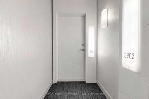 Photo 9 at 3901 - 12 York Street, Waterfront Communities C1, Toronto