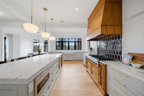 Photo 12 at 165 Northern Pines Boulevard, Kleinburg, Vaughan