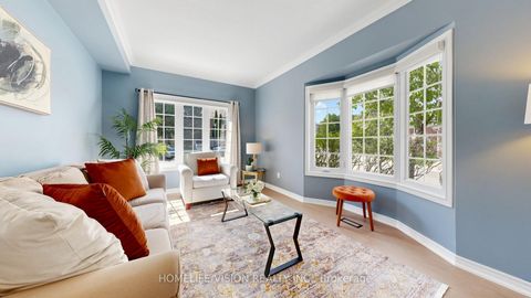 Photo 6 at 19 - 190 Harding Boulevard W, North Richvale, Richmond Hill