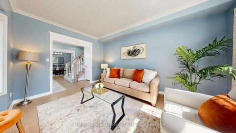 Photo 8 at 19 - 190 Harding Boulevard W, North Richvale, Richmond Hill