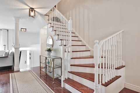 Photo 9 at 3 - 20 Minton Drive, East Woodbridge, Vaughan
