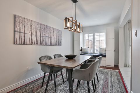 Photo 11 at 3 - 20 Minton Drive, East Woodbridge, Vaughan