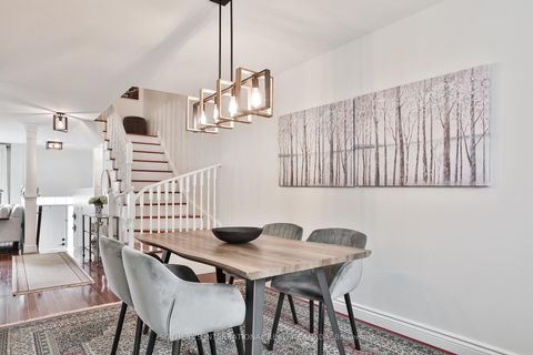 Photo 15 at 3 - 20 Minton Drive, East Woodbridge, Vaughan